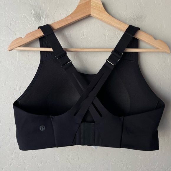Lululemon high support sports bra NWOT 38C - Picture 8 of 13